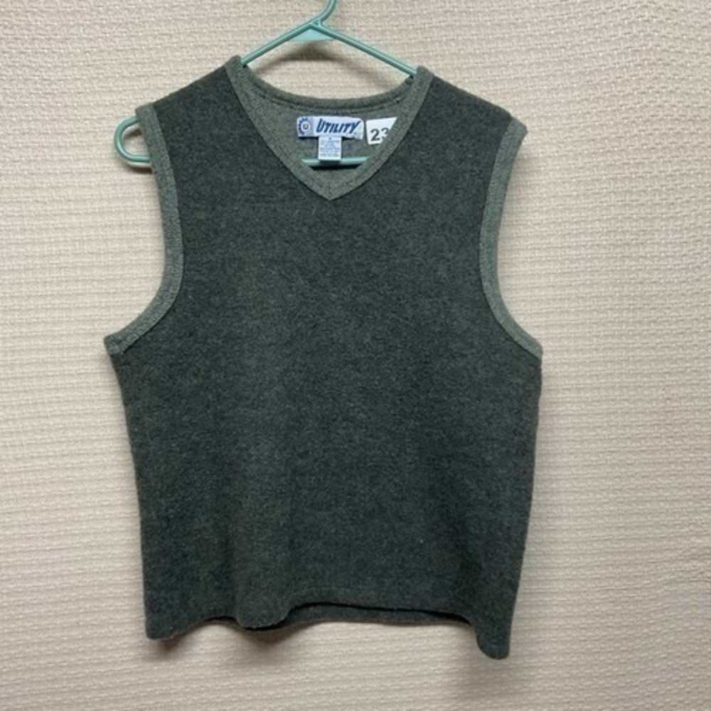 Utility Green Sleeveless V-Neck Vest Sweater Women M USA LambsWool/Nylon